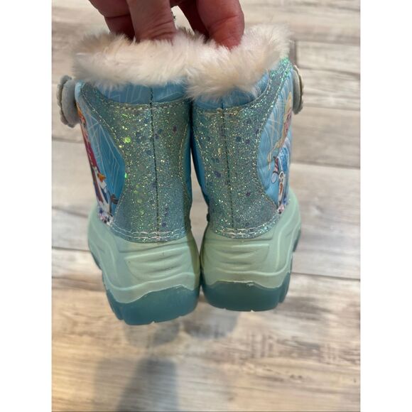 Disney Frozen toddler girls' winter light up snow boots size 6 - Picture 9 of 12